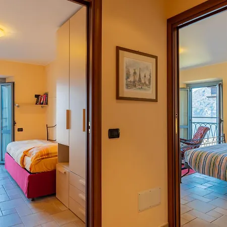 La Terrazza Sul Borgo By Interhome