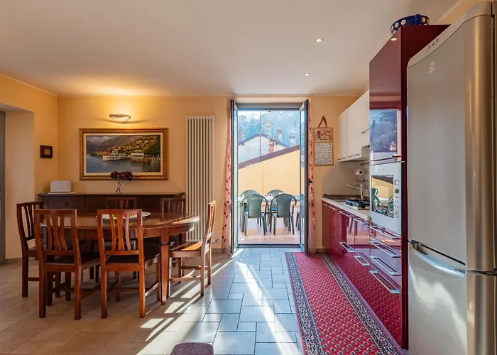 La Terrazza Sul Borgo By Interhome 아파트