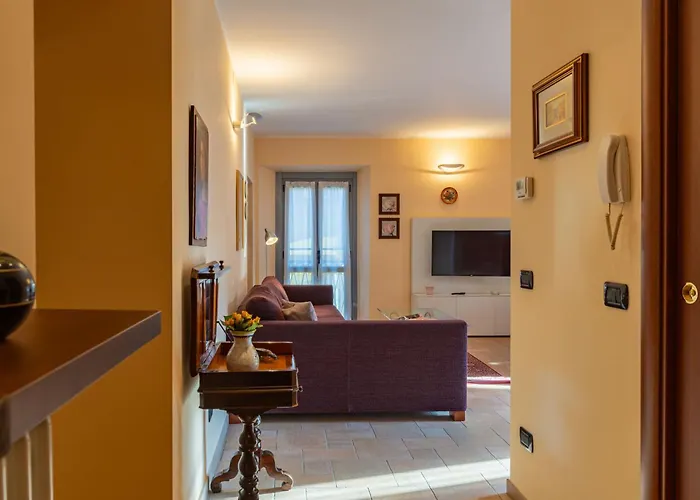 La Terrazza Sul Borgo By Interhome * 벨라노